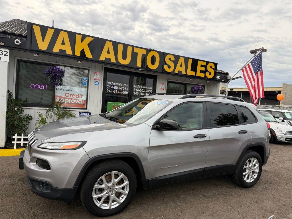 used 2016 Jeep Cherokee car, priced at $7,999