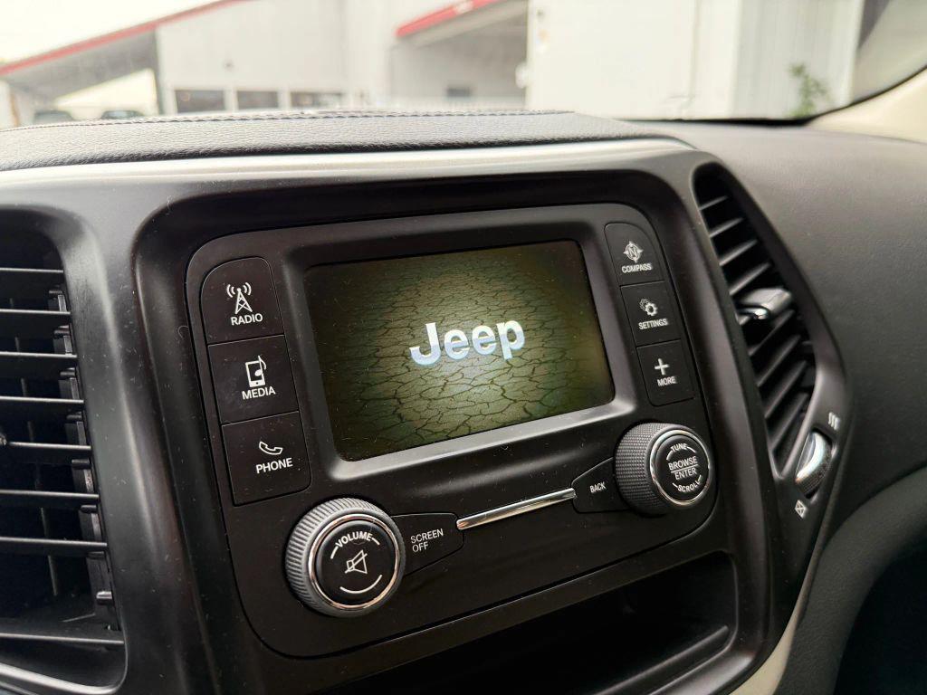used 2016 Jeep Cherokee car, priced at $7,999