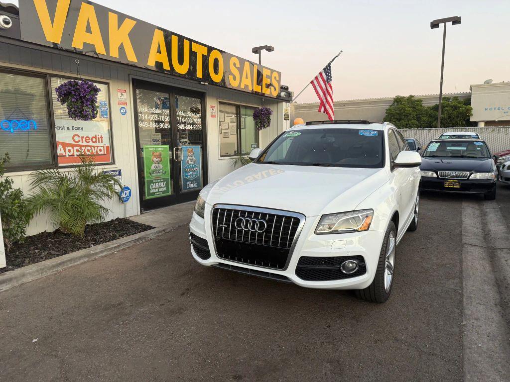 used 2010 Audi Q5 car, priced at $9,999