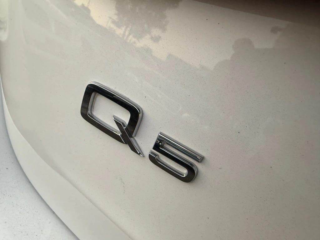 used 2010 Audi Q5 car, priced at $9,999