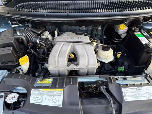 used 2006 Dodge Caravan car, priced at $9,999