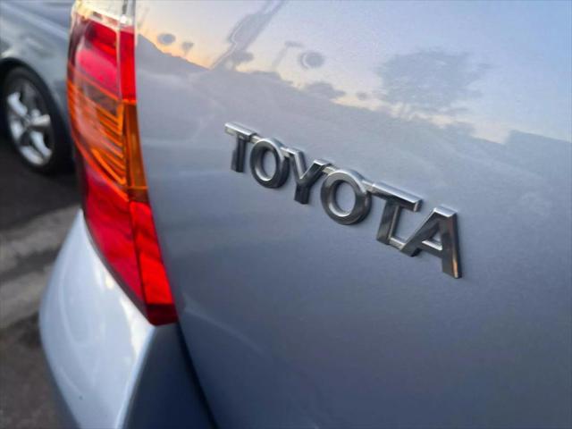 used 2008 Toyota Highlander car, priced at $10,999