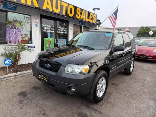 used 2006 Ford Escape Hybrid car, priced at $6,999