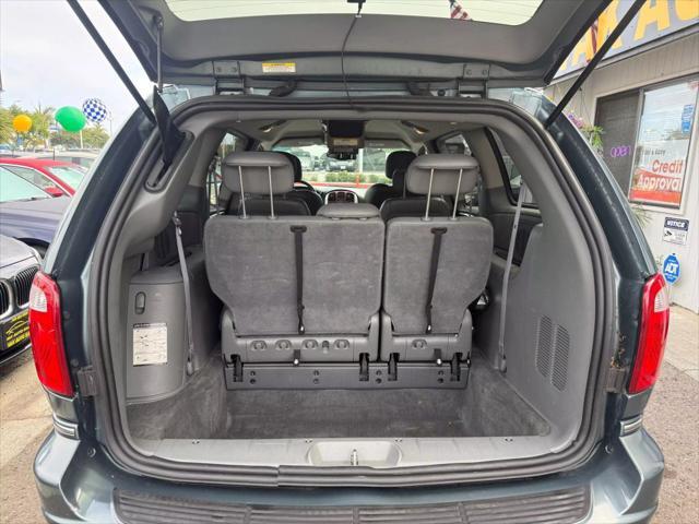 used 2006 Chrysler Town & Country car, priced at $9,999