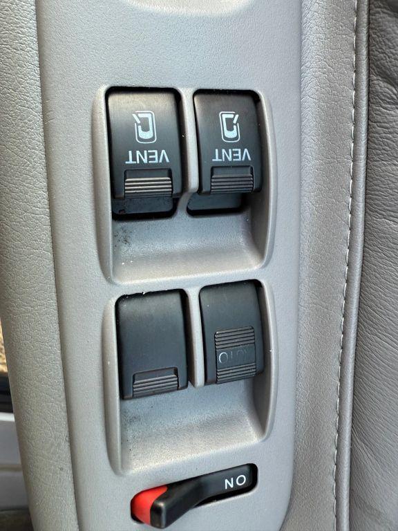used 2004 Honda Odyssey car, priced at $6,999