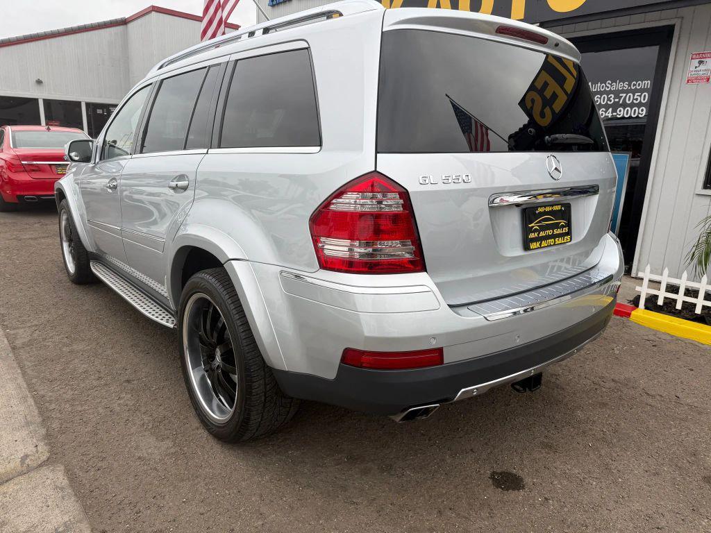 used 2009 Mercedes-Benz GL-Class car, priced at $9,999