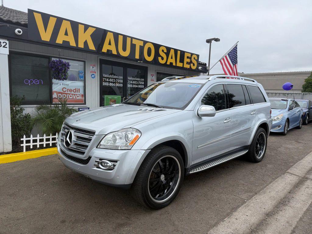 used 2009 Mercedes-Benz GL-Class car, priced at $9,999