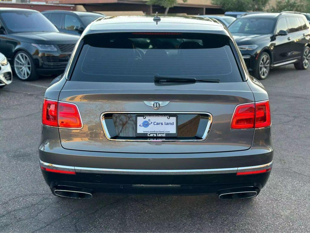 used 2018 Bentley Bentayga car, priced at $74,500