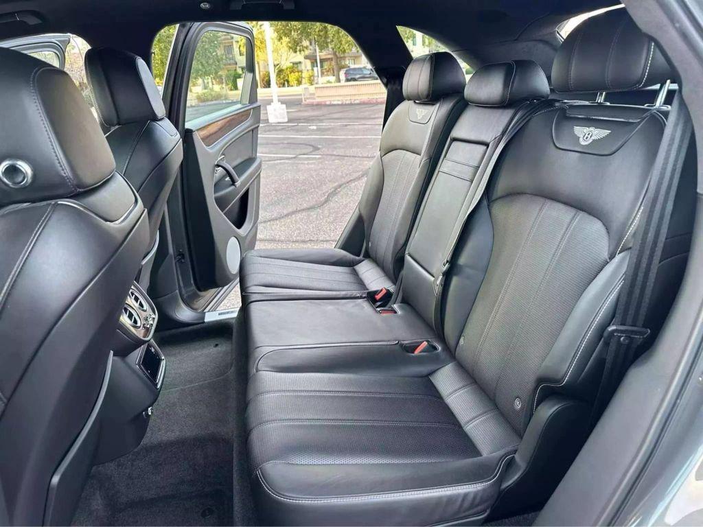 used 2018 Bentley Bentayga car, priced at $74,500
