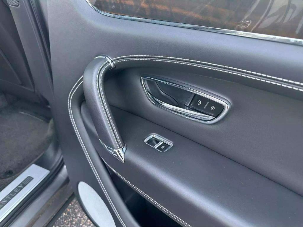 used 2018 Bentley Bentayga car, priced at $74,500