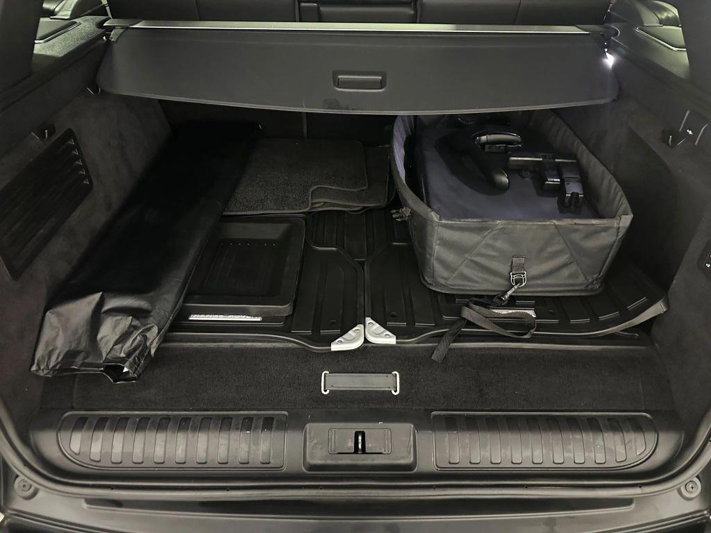 used 2020 Land Rover Range Rover Sport car, priced at $32,250