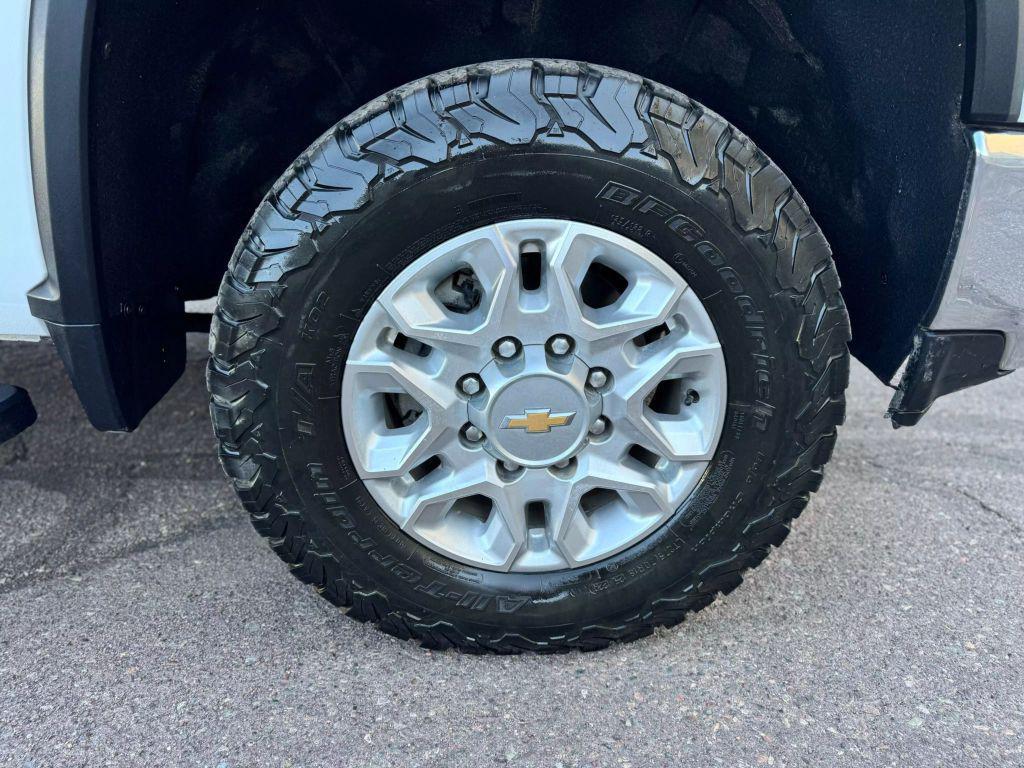used 2022 Chevrolet Silverado 2500 car, priced at $50,750