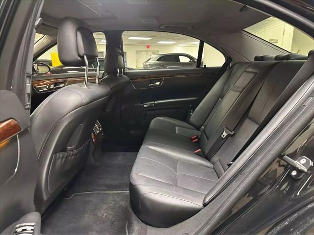 used 2009 Mercedes-Benz S-Class car, priced at $14,500