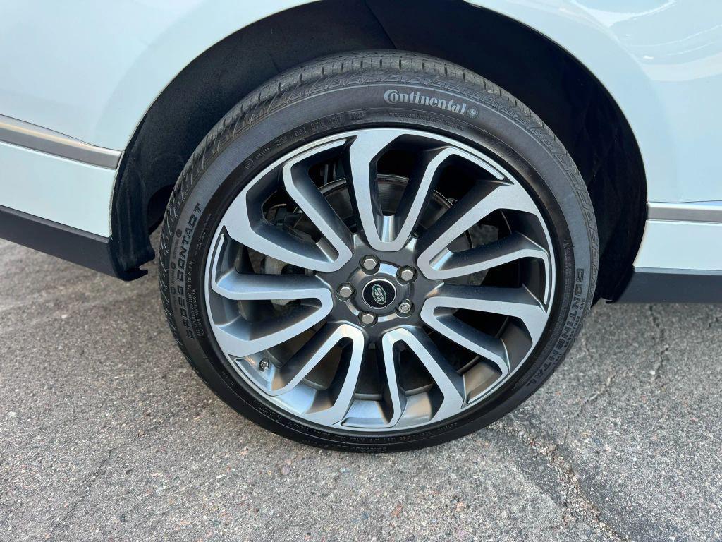 used 2020 Land Rover Range Rover car, priced at $44,500