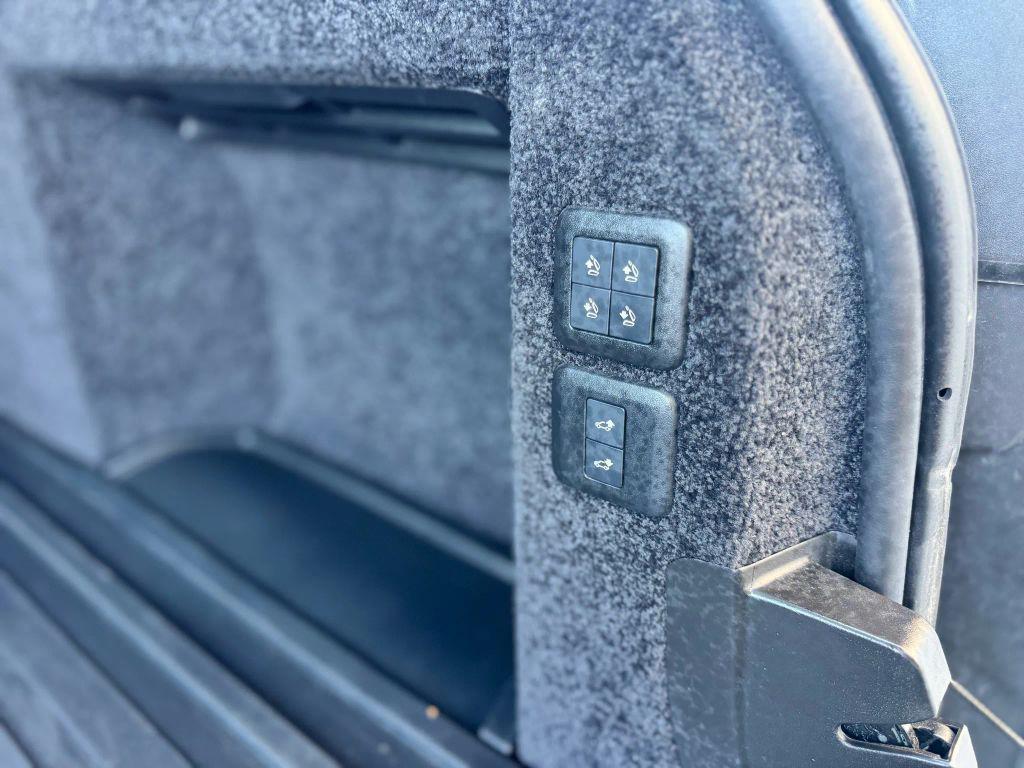 used 2020 Land Rover Range Rover car, priced at $44,500
