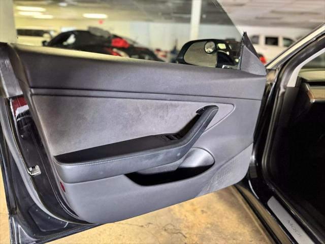 used 2019 Tesla Model 3 car, priced at $21,500