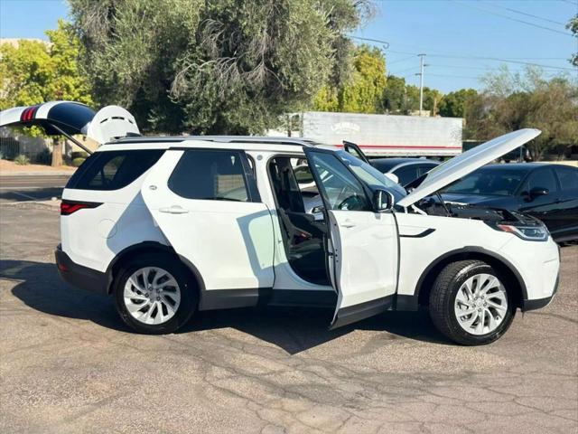 used 2022 Land Rover Discovery car, priced at $32,750