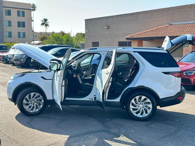 used 2022 Land Rover Discovery car, priced at $34,250