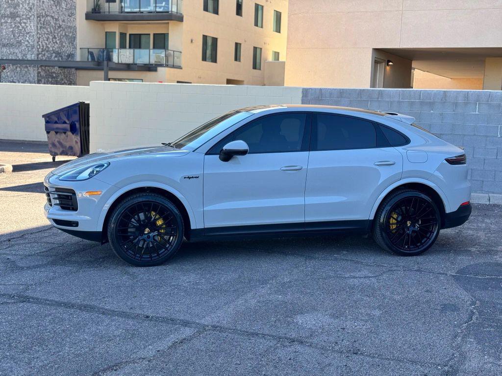 used 2022 Porsche Cayenne car, priced at $67,850
