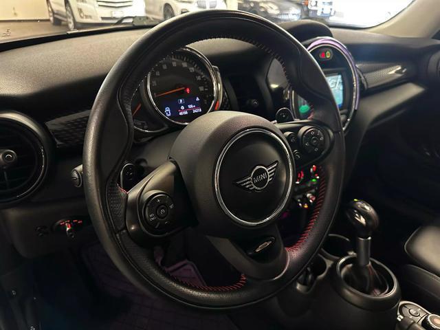 used 2019 MINI Hardtop car, priced at $18,500