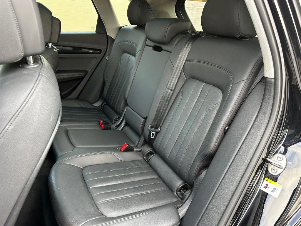 used 2020 Audi Q5 car, priced at $25,500