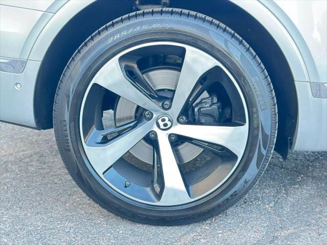 used 2019 Bentley Bentayga car, priced at $79,500