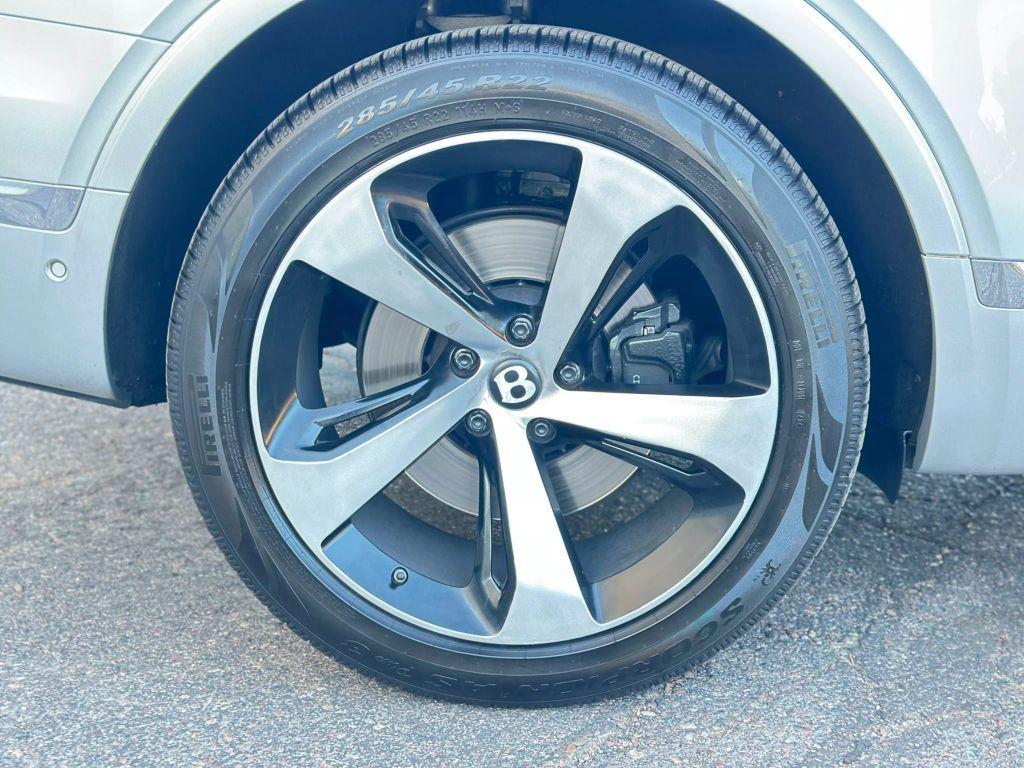 used 2019 Bentley Bentayga car, priced at $73,975