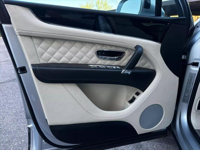 used 2019 Bentley Bentayga car, priced at $79,500