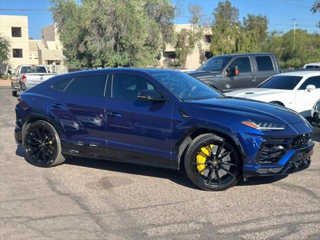 used 2021 Lamborghini Urus car, priced at $215,000