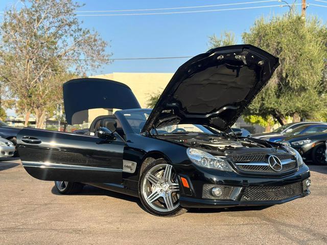 used 2009 Mercedes-Benz SL-Class car, priced at $33,750