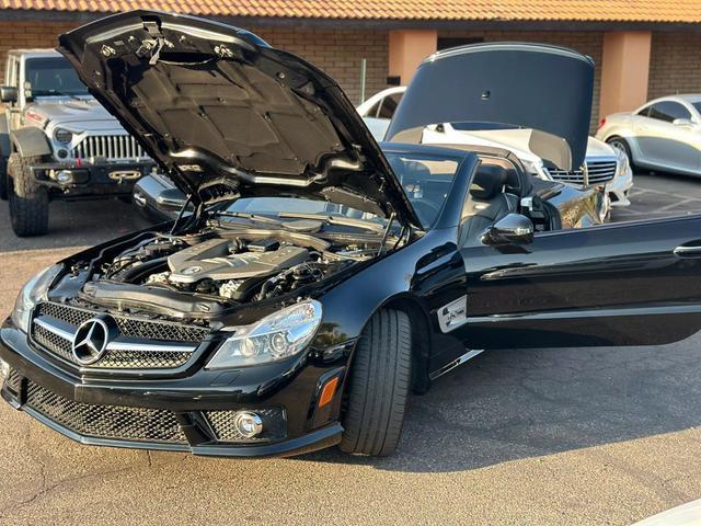 used 2009 Mercedes-Benz SL-Class car, priced at $33,750