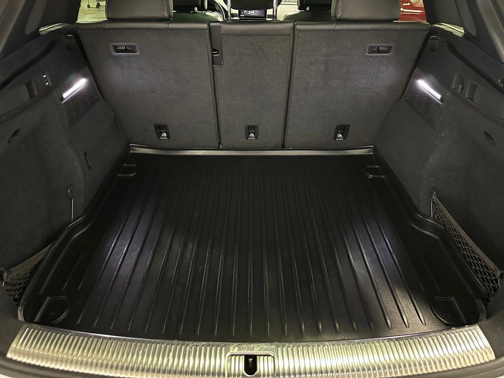 used 2020 Audi SQ5 car, priced at $27,950