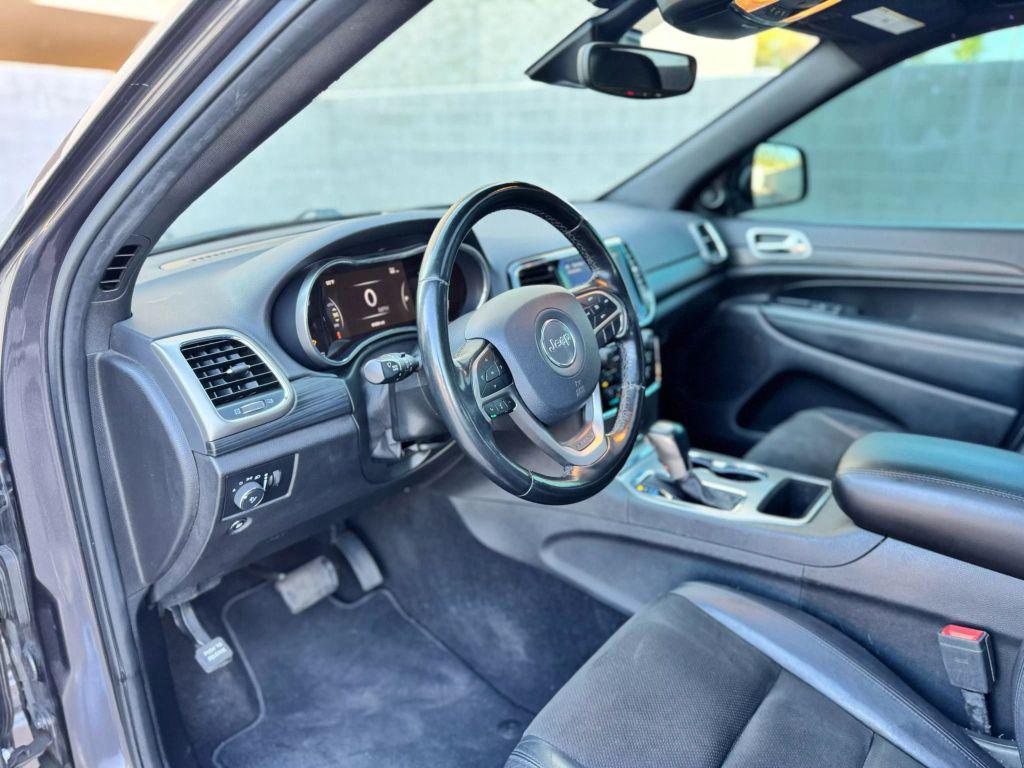 used 2020 Jeep Grand Cherokee car, priced at $22,150