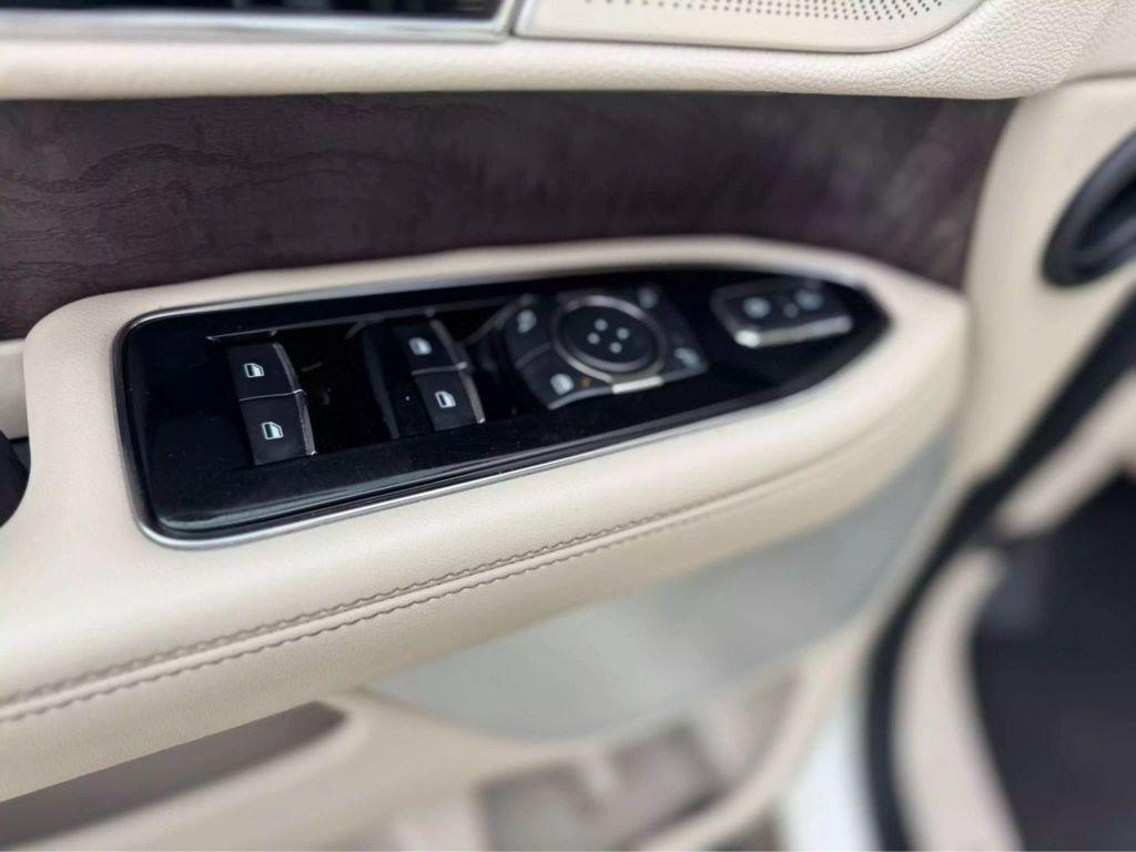 used 2020 Lincoln Navigator car, priced at $38,250