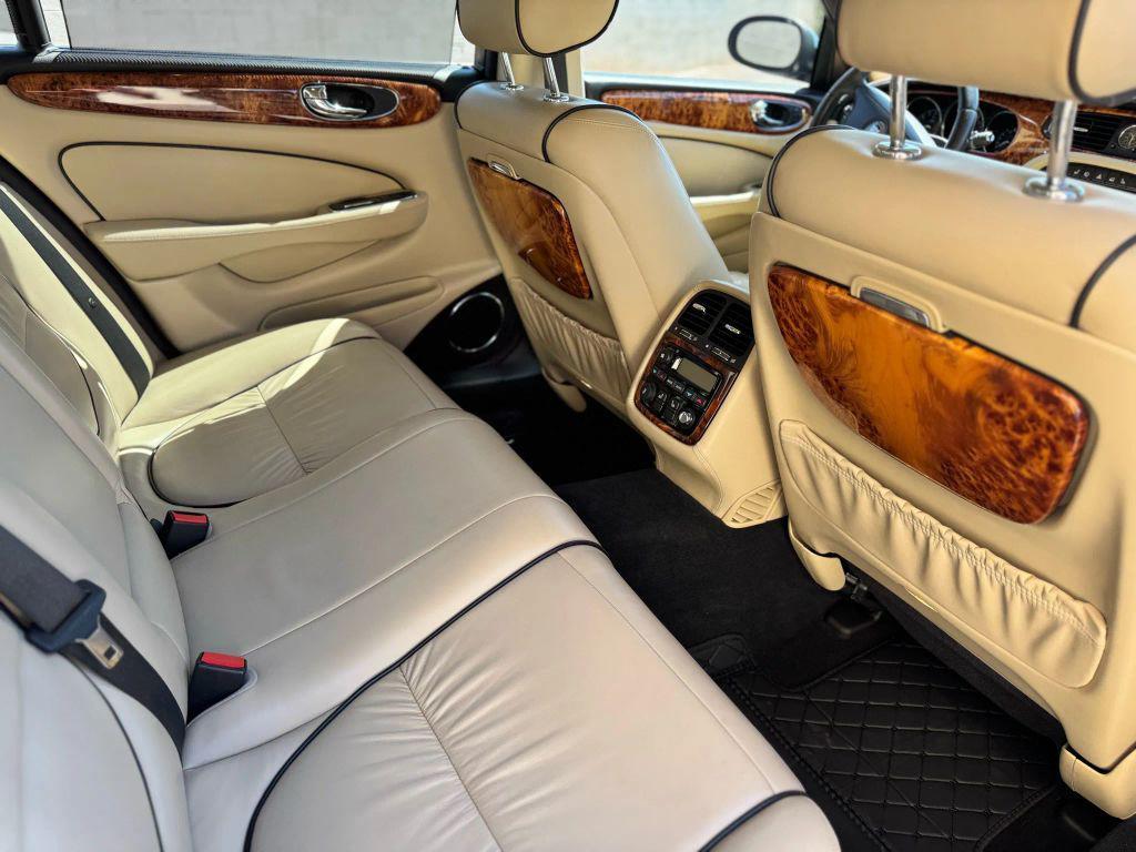 used 2007 Jaguar XJ car, priced at $9,850