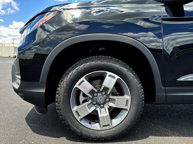 new 2025 Honda Ridgeline car, priced at $44,375