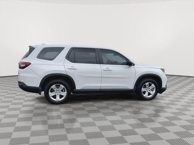 used 2023 Honda Pilot car, priced at $33,000