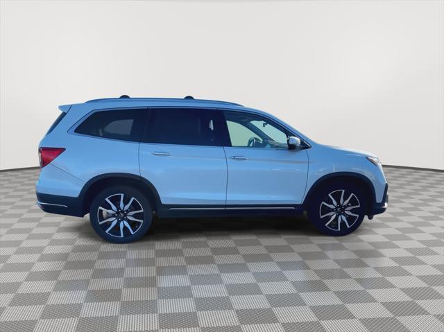 used 2022 Honda Pilot car, priced at $35,500