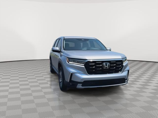 new 2025 Honda Pilot car, priced at $44,895