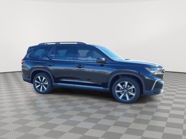 new 2025 Honda Pilot car, priced at $48,895