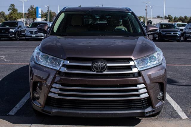 used 2019 Toyota Highlander car, priced at $27,000