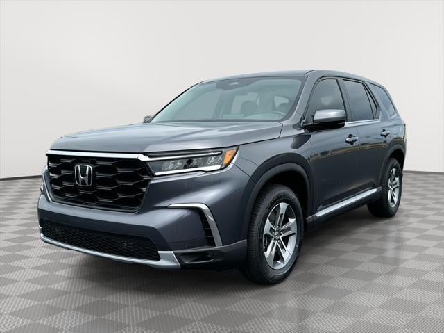 new 2025 Honda Pilot car, priced at $44,895