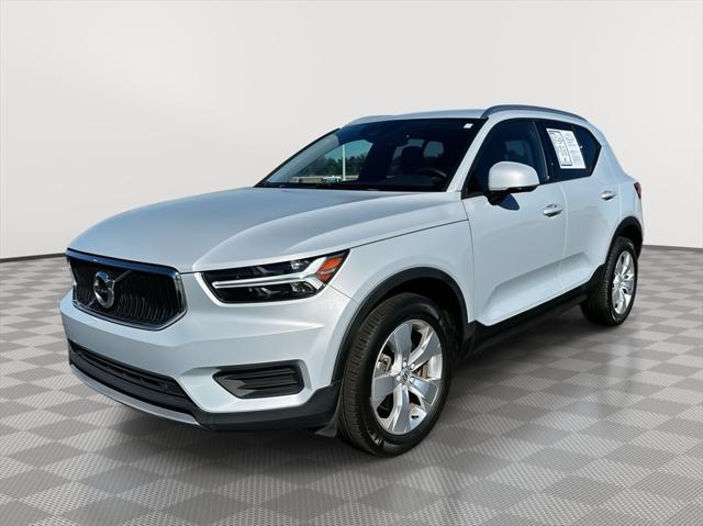 used 2022 Volvo XC40 car, priced at $27,700