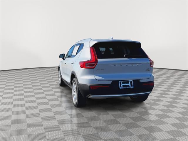 used 2022 Volvo XC40 car, priced at $27,700