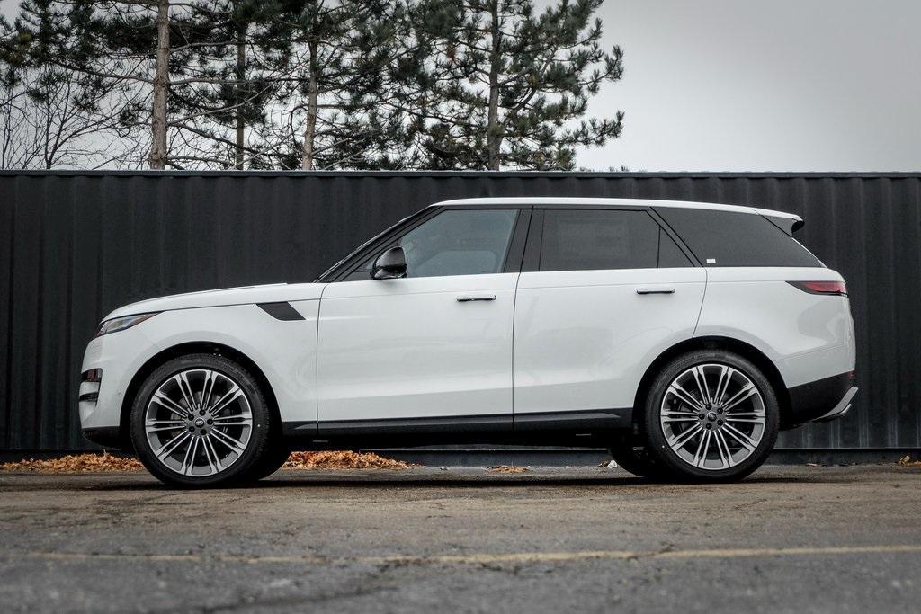 new 2025 Land Rover Range Rover Sport car, priced at $91,955