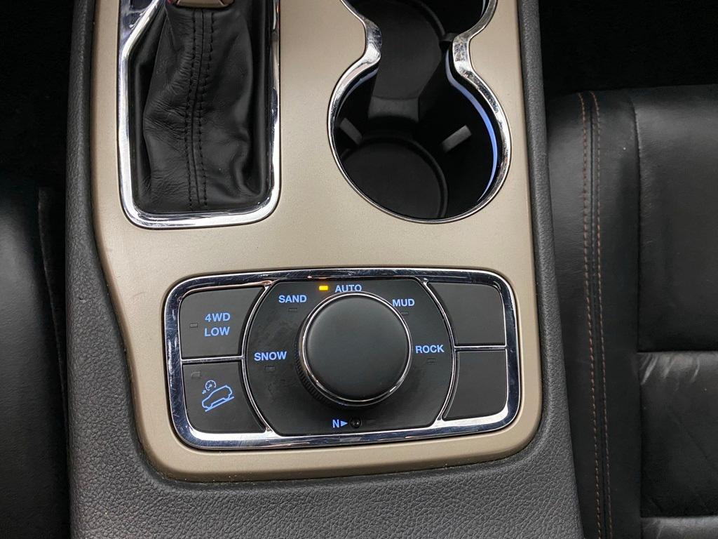 used 2017 Jeep Grand Cherokee car, priced at $15,770