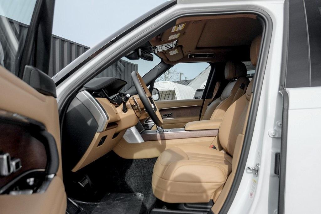 new 2025 Land Rover Range Rover car, priced at $135,500