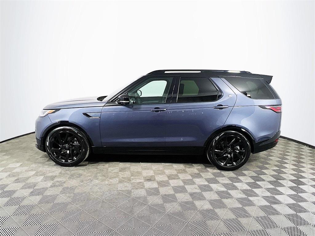 used 2024 Land Rover Discovery car, priced at $57,290