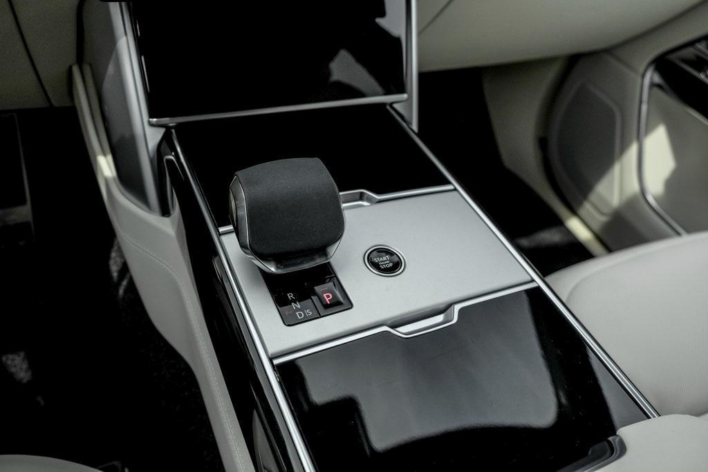 new 2025 Land Rover Range Rover car, priced at $122,370