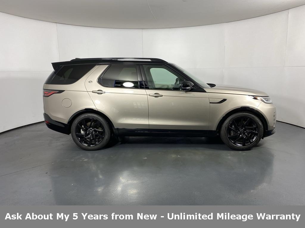 used 2024 Land Rover Discovery car, priced at $62,971
